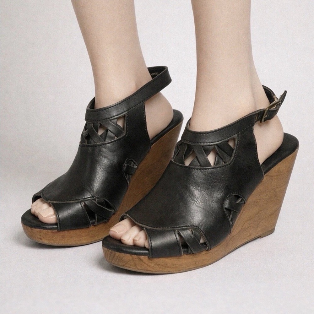 Very Volatile LA Chunky Black Leather Platform Wooden Wedge Heels Shoes Size 7